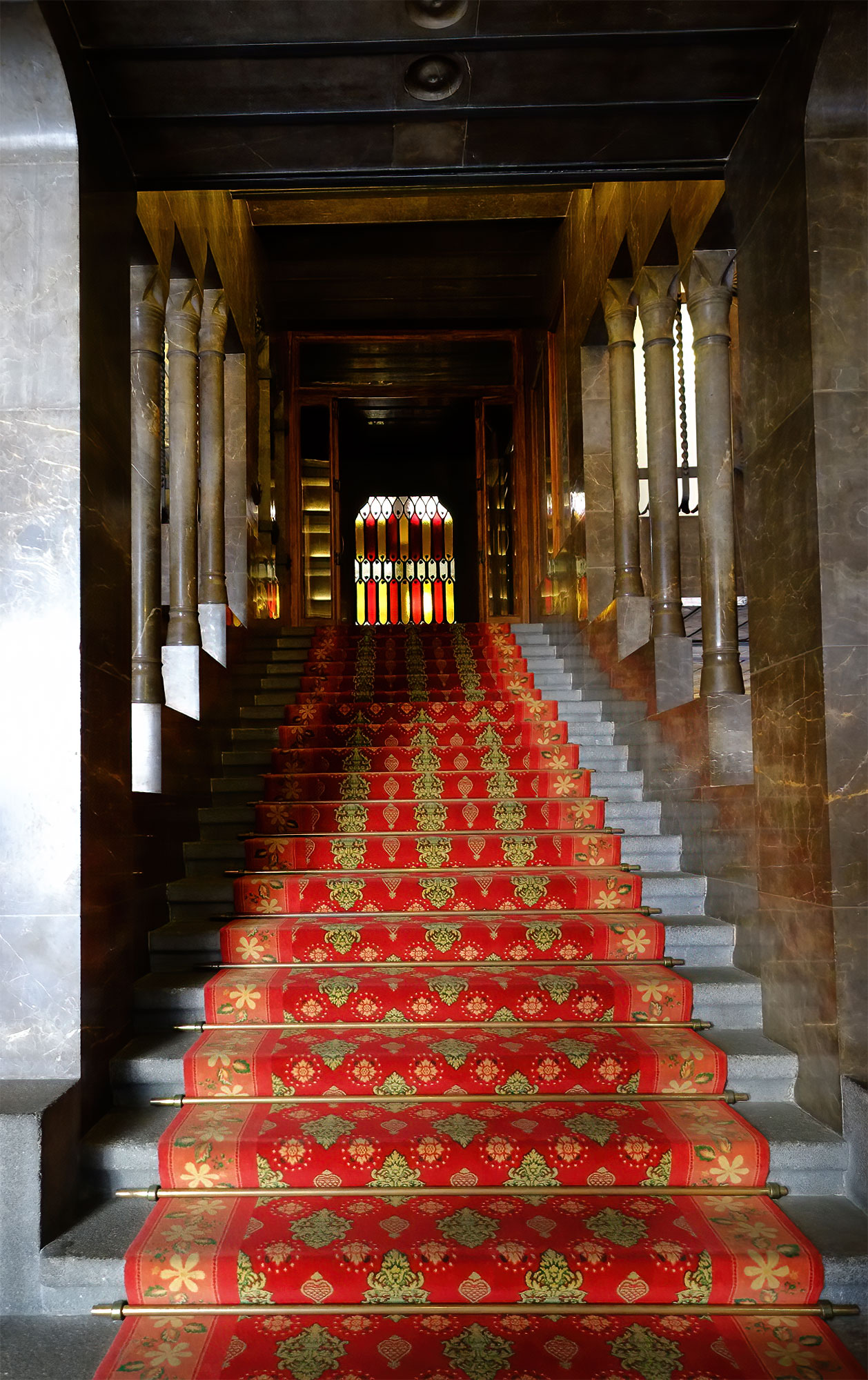 Guellpalace8