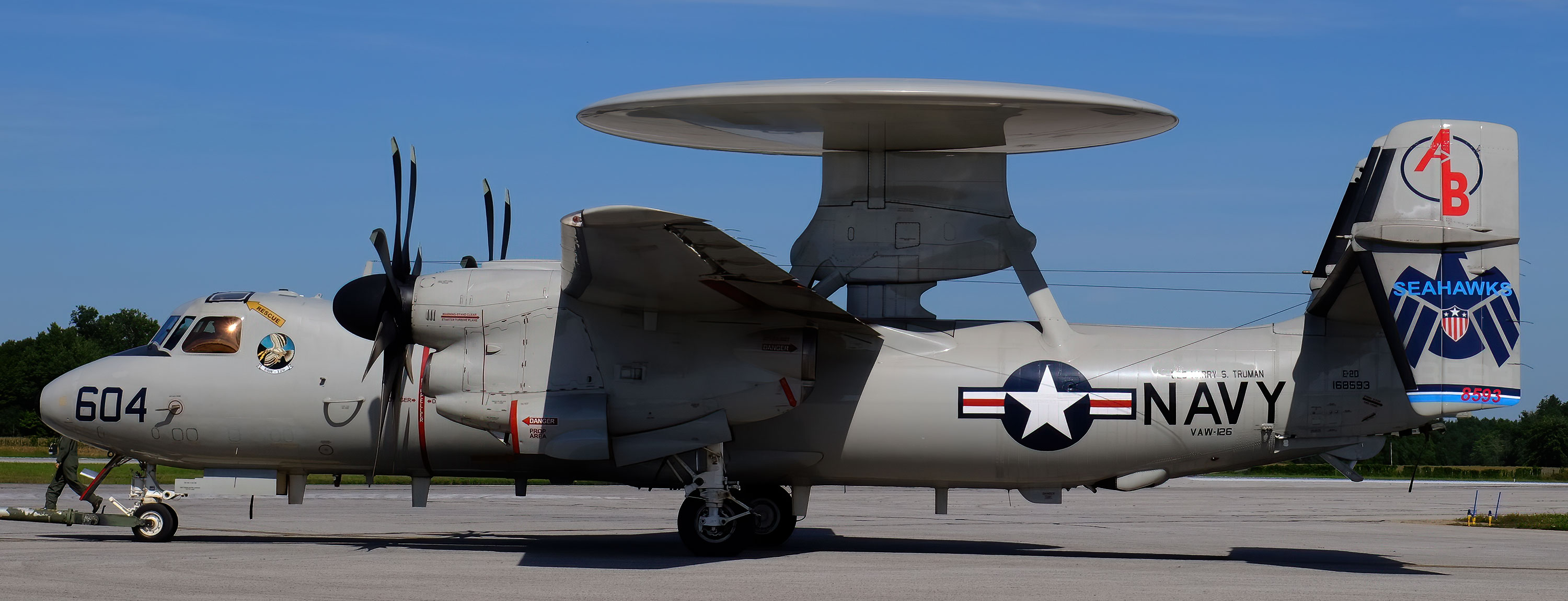 E-2 Hawkeye
