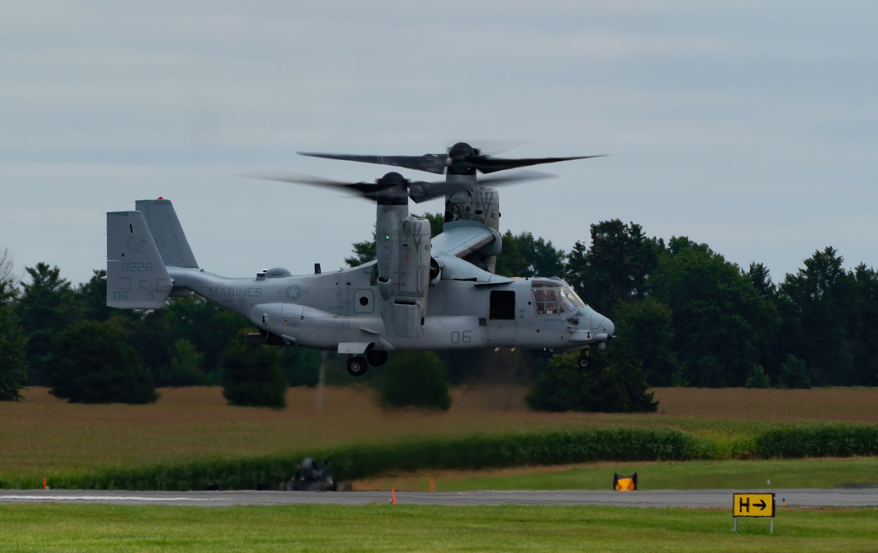 US Marine MV-22B Osprey