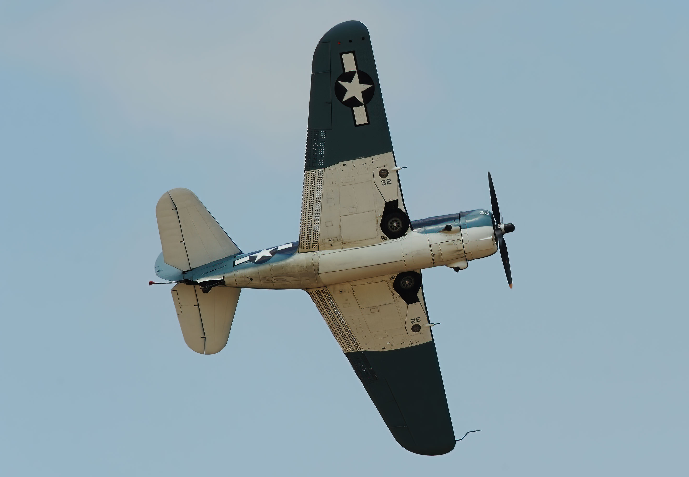 Great Lakes (St. Thomas) Airshow 2011