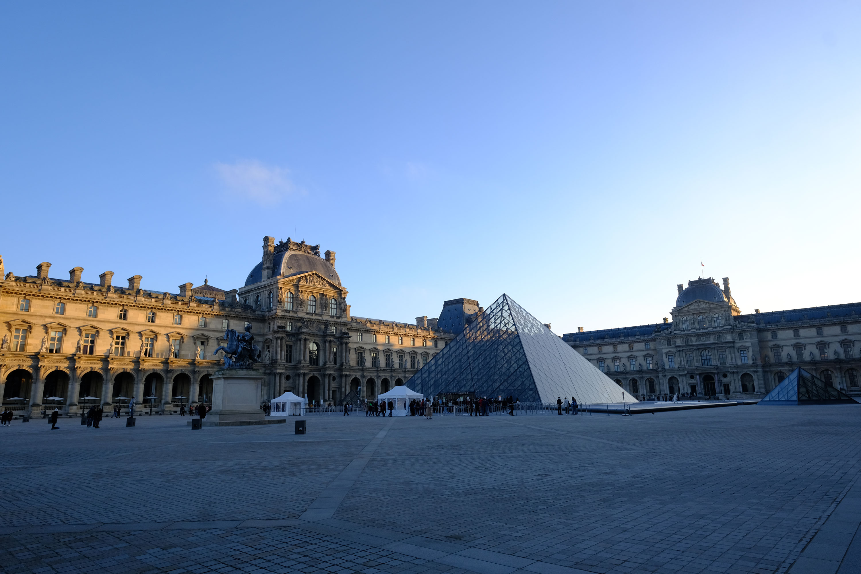 Louvre Museum