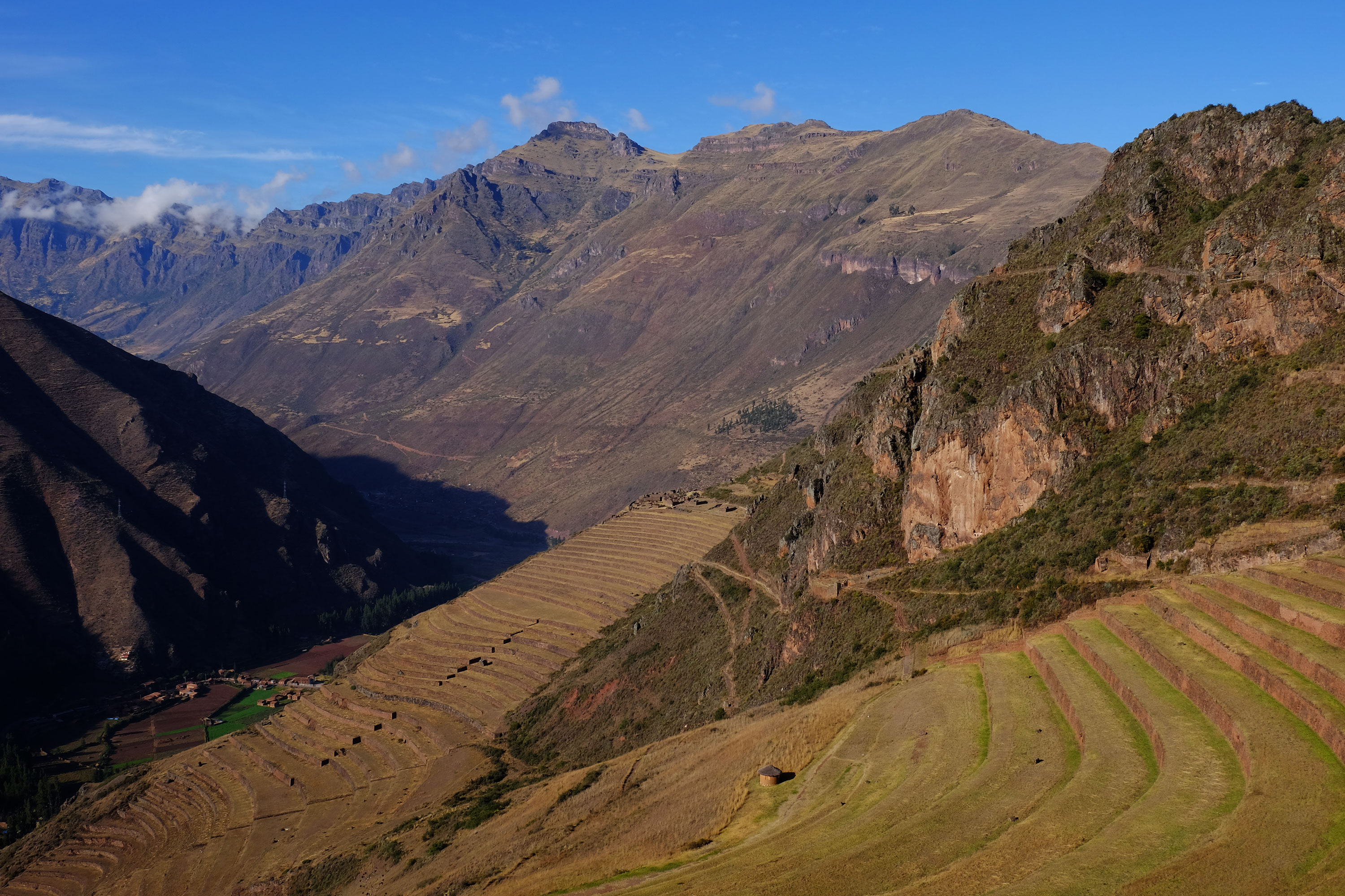 Pisac Inca ruins & market