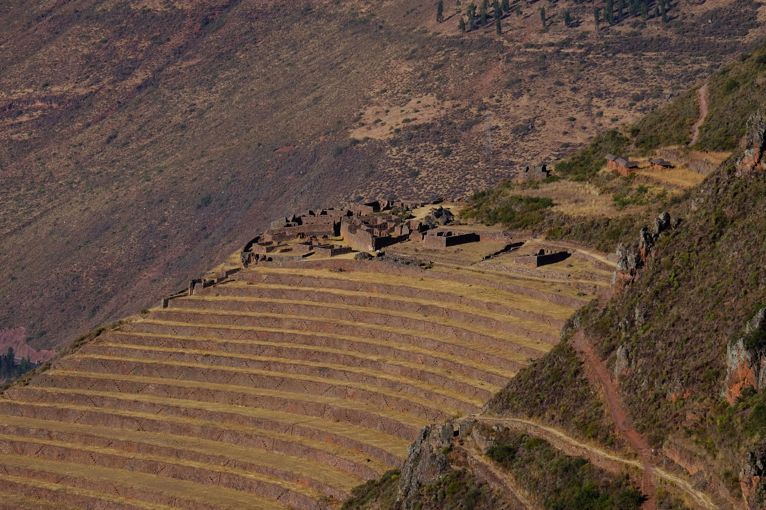 Pisac Inca ruins & market